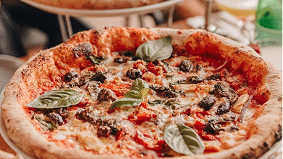 Il Vento's relaxed coastal Italian restaurant atmosphere in Mooloolaba